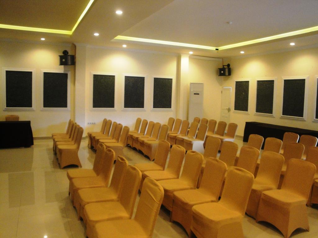 Ramayana Hotel Makassar Exterior foto